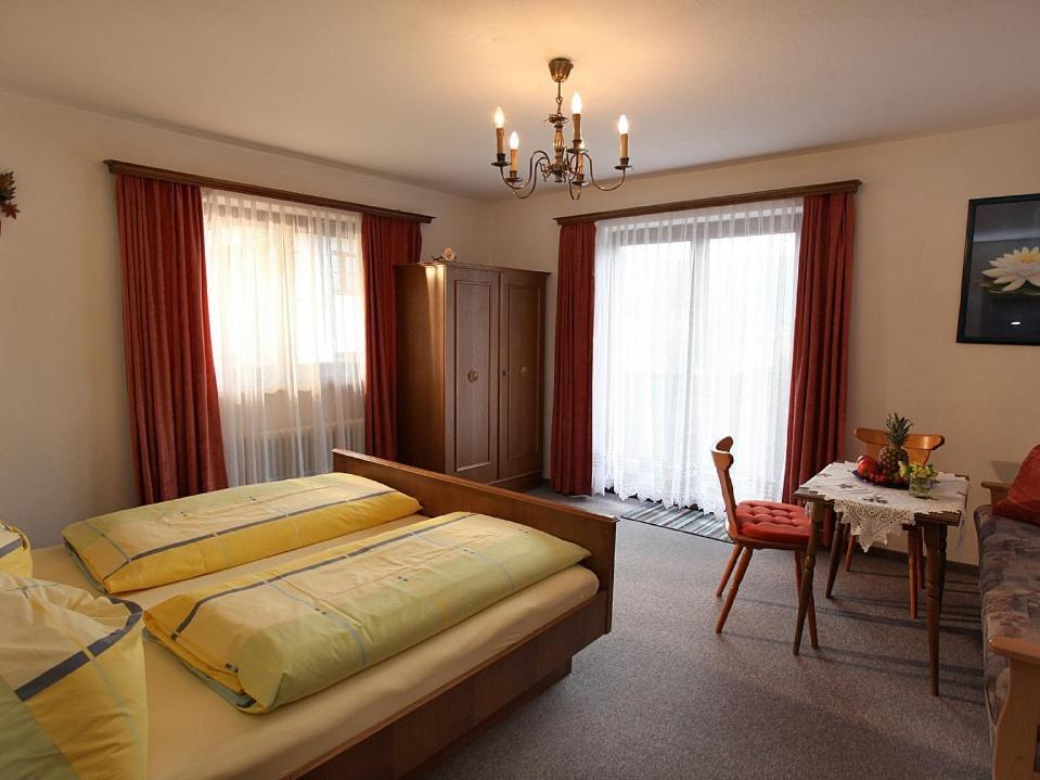 Bed and Breakfast Haus Jochblick Familie Loinger Itter Pokoj fotografie